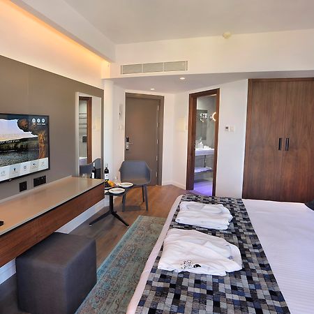 Okeanos Beach Boutique Hotel ไอยานาปา ภายนอก รูปภาพ