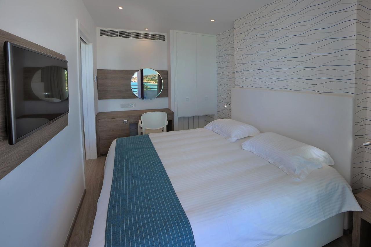 Okeanos Beach Boutique Hotel ไอยานาปา ภายนอก รูปภาพ