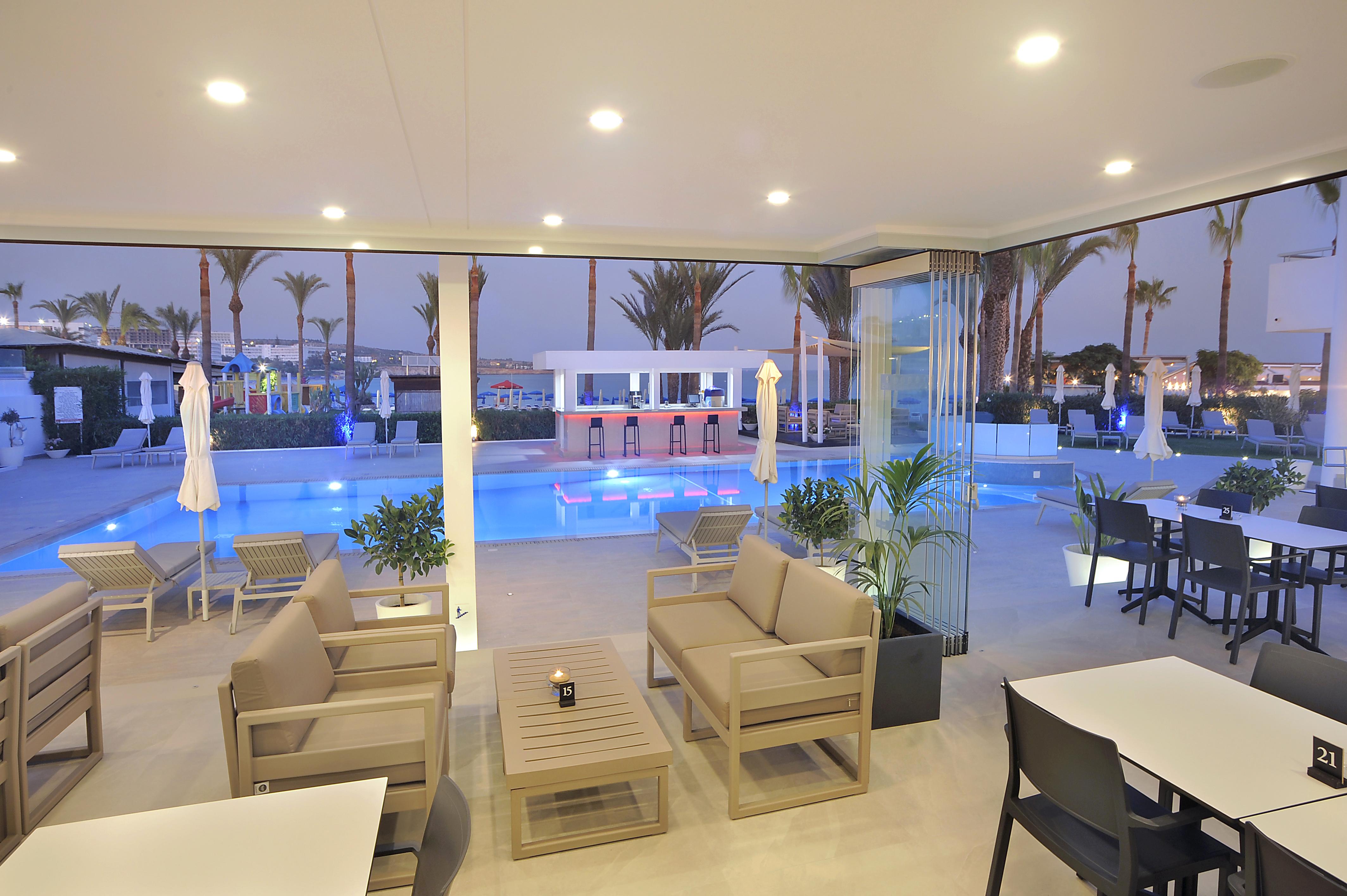 Okeanos Beach Boutique Hotel ไอยานาปา ภายนอก รูปภาพ